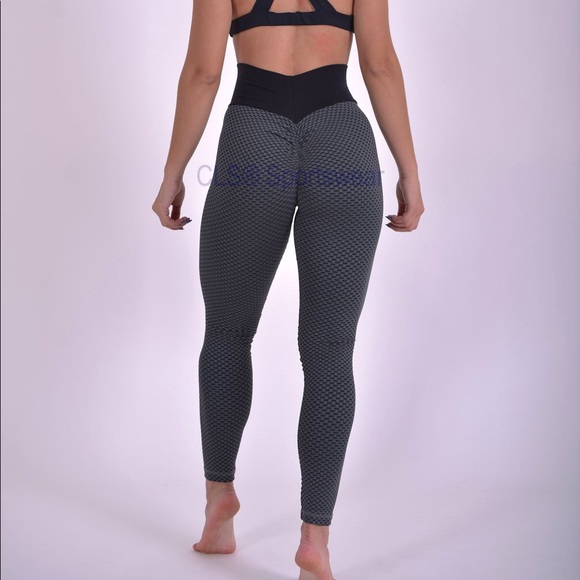CLS scrunch butt Geo Textured leggings - Picture 4 of 11